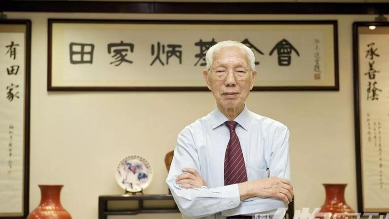 “百校之父”田家炳,大爱无名